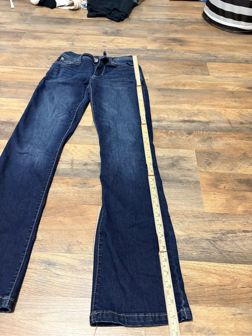 WallFlower Bootcut Jeans – Size 1 - Picture 2 of 6